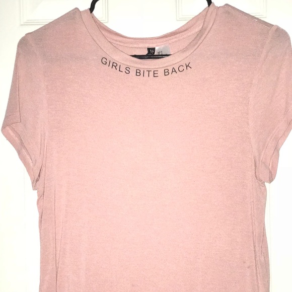 Pink shirt - Picture 1 of 3